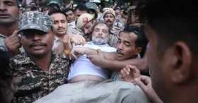 রাহুলকে আটকের পর কোথায় নেয়া হলো? তথ্য দিচ্ছে না পুলিশ